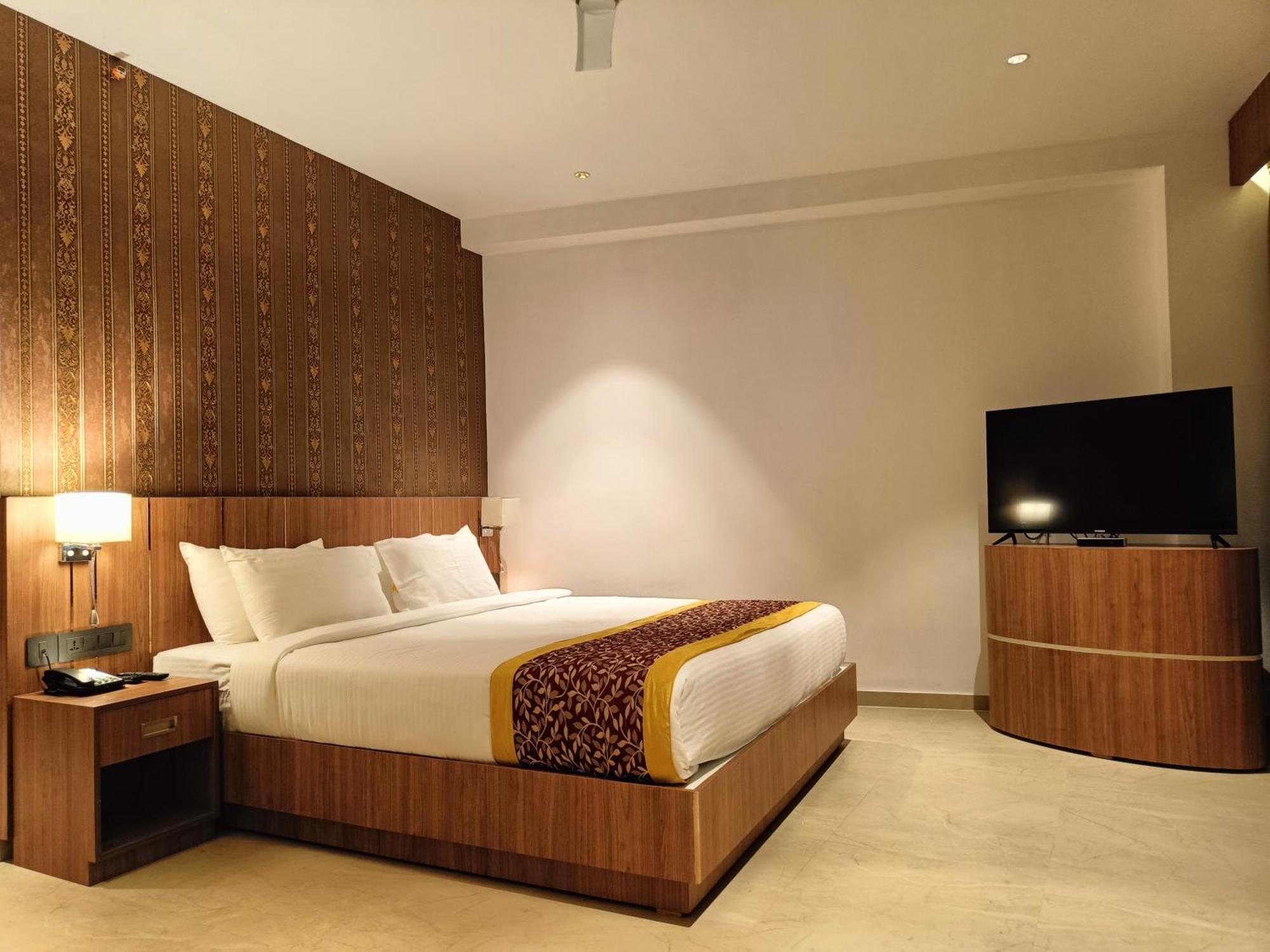 Hotel Sky Sierra Wayanad 卡尔佩特塔 外观 照片